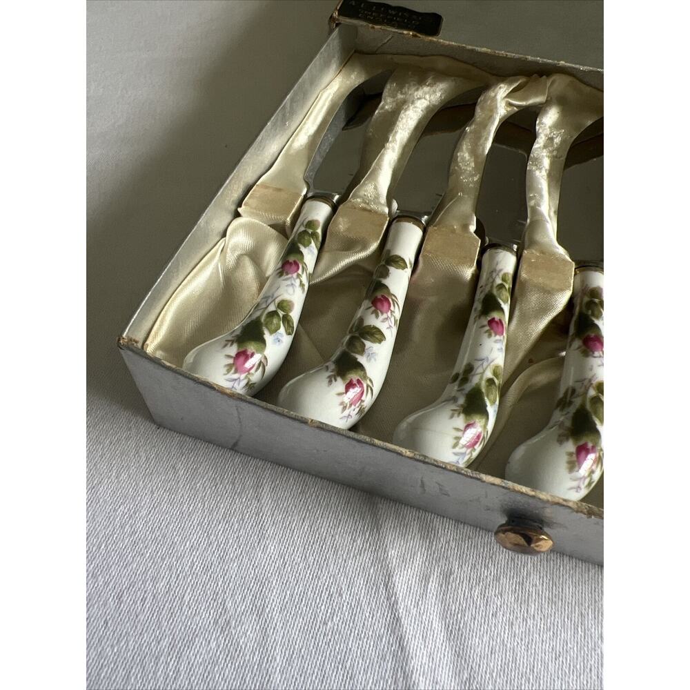 A.E. LEWIS Sheffield England Knifes Floraine Porcelain Handle Lot of 6 + Box